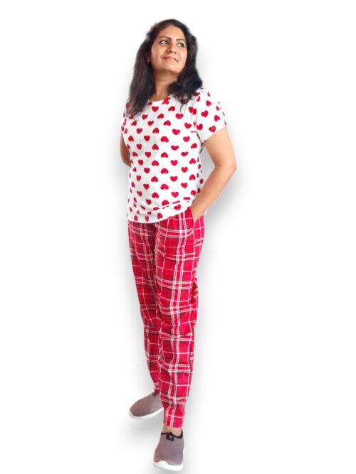 Red Hearts - T-Shirt & Pant - Pyjama Set